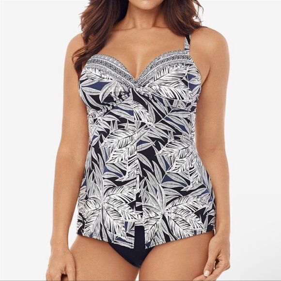 Miraclesuit Love Knot Tankini Top - Picture 1 of 8